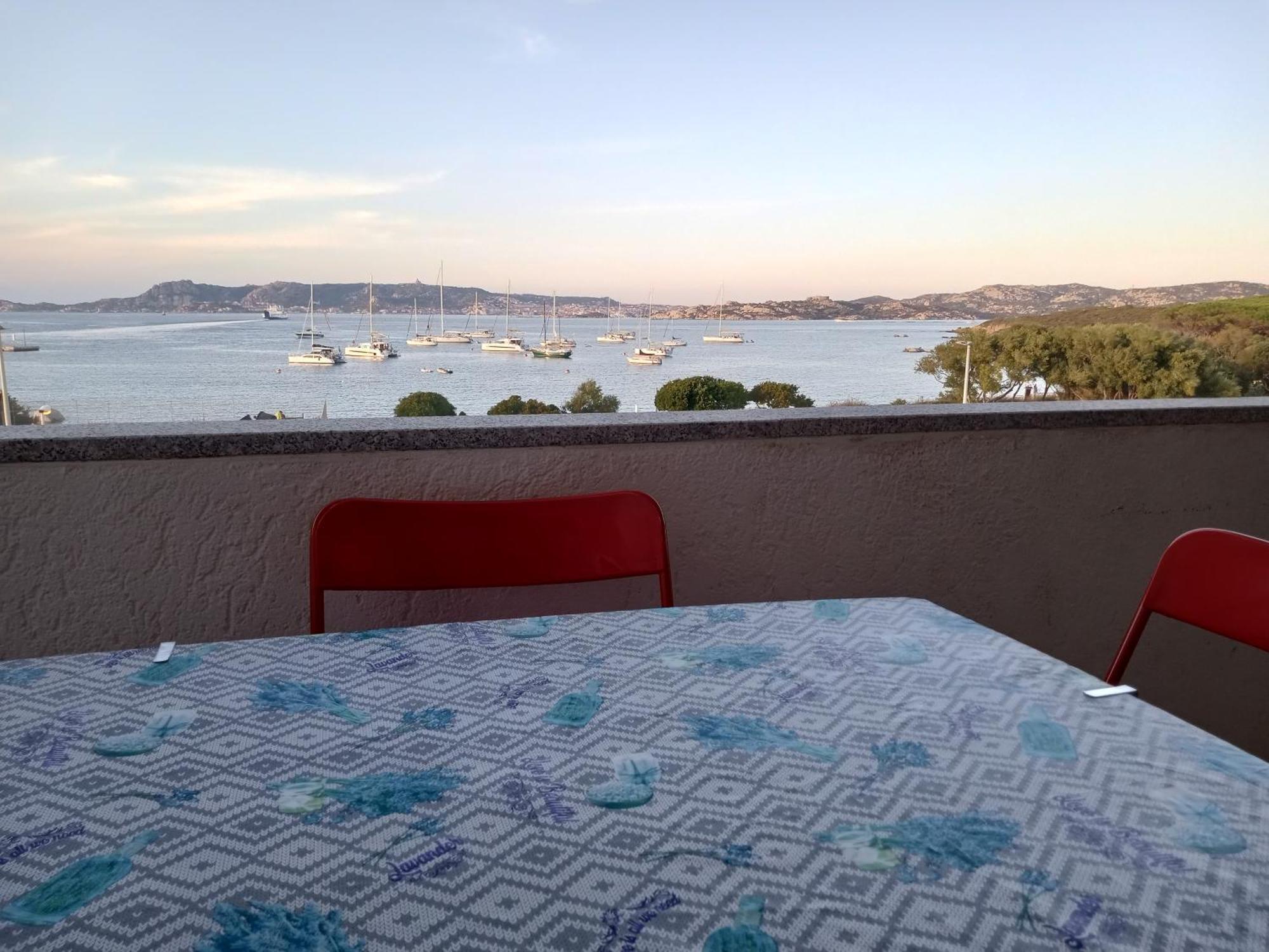 Dei Lestrigoni Apartment Palau Bagian luar foto