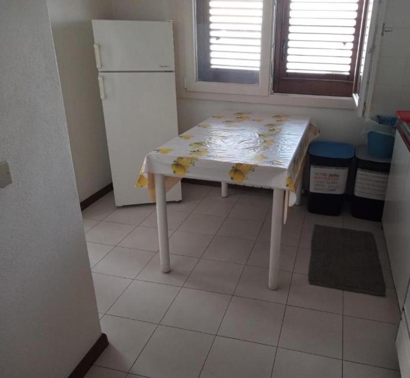 Dei Lestrigoni Apartment Palau Bagian luar foto